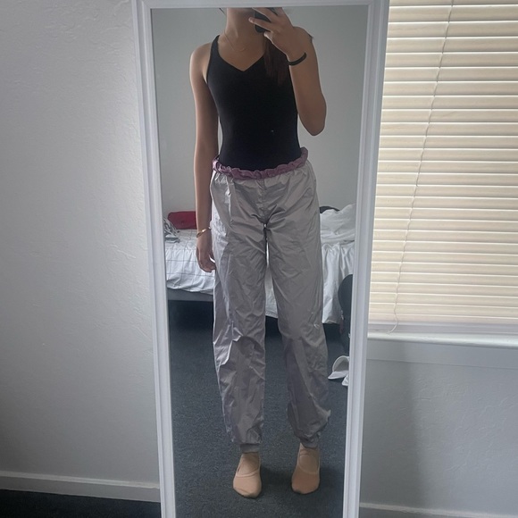 Pants - parachute pants reversible color cloud/plum by bullet pointe size L -fits M too
